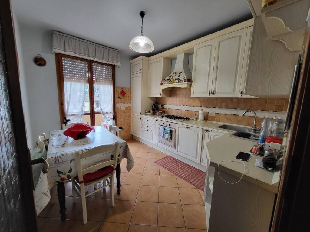 Appartamento a Calcinaia in Via Genova, - Foto 2