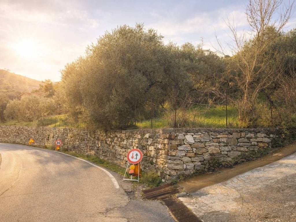 Casa indipendente a Imperia in Via Dolcedo - Foto 3