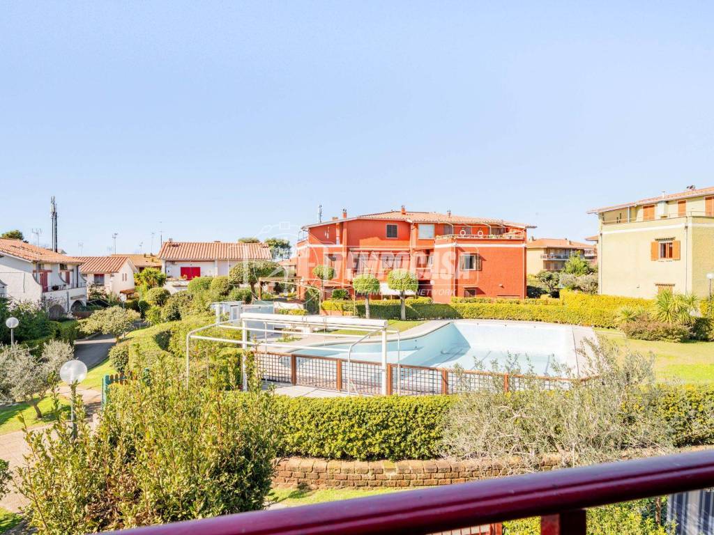 Appartamento a Ladispoli in Via DEL CAPRICORNO 3 - Foto 2