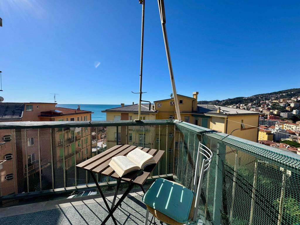 Appartamento a Varazze in Via Giovane Italia, 40 - Foto 2