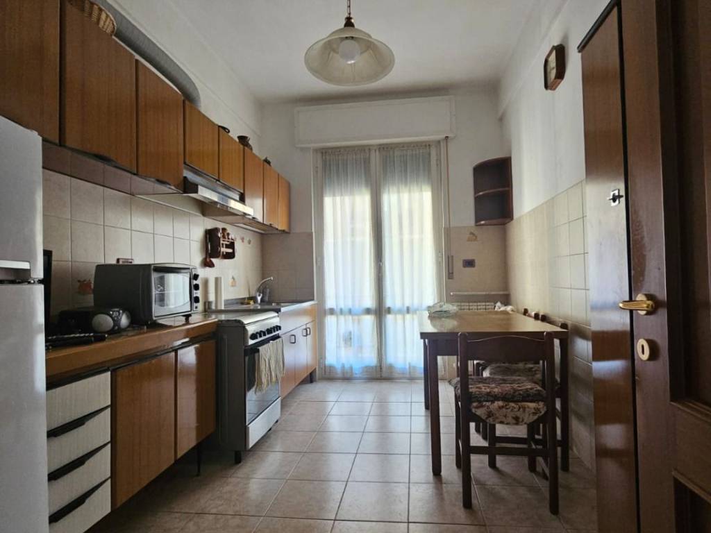 Appartamento a Genova in Via Giovanni Ambrogio Molfino - Foto 3