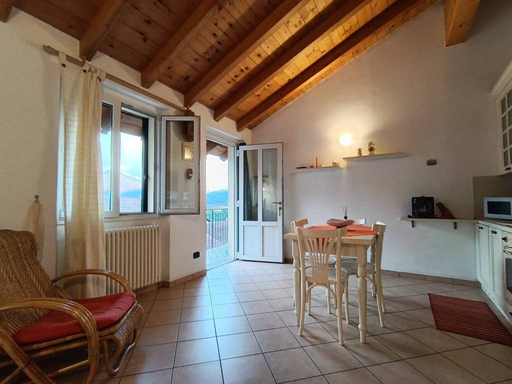 Appartamento a Domaso in Via Regina - Foto 2