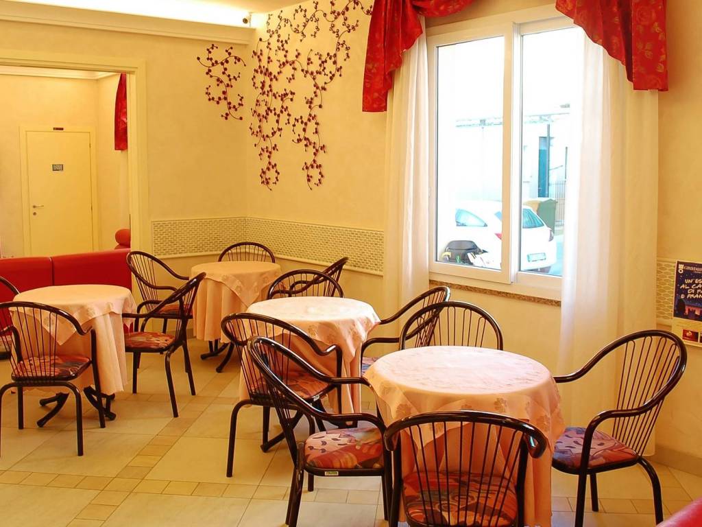 Palazzo / stabile a Bellaria-igea marina - Foto 2