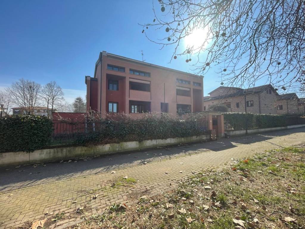 Appartamento a Montechiarugolo in Via Albert Einstein, 4 - Foto 2