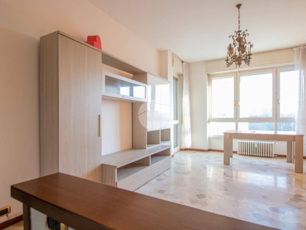 Appartamento a Garbagnate milanese in Via Silvio Pellico, 44 - Foto 3