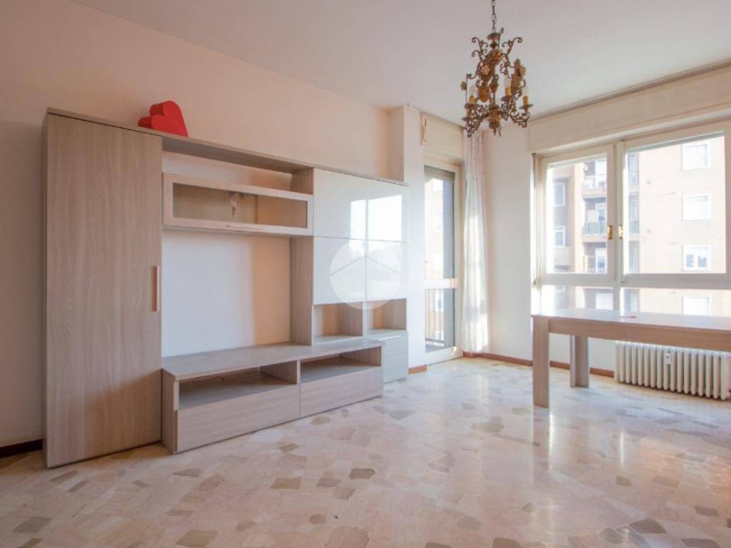 Appartamento a Garbagnate milanese in Via Silvio Pellico, 44 - Foto 4