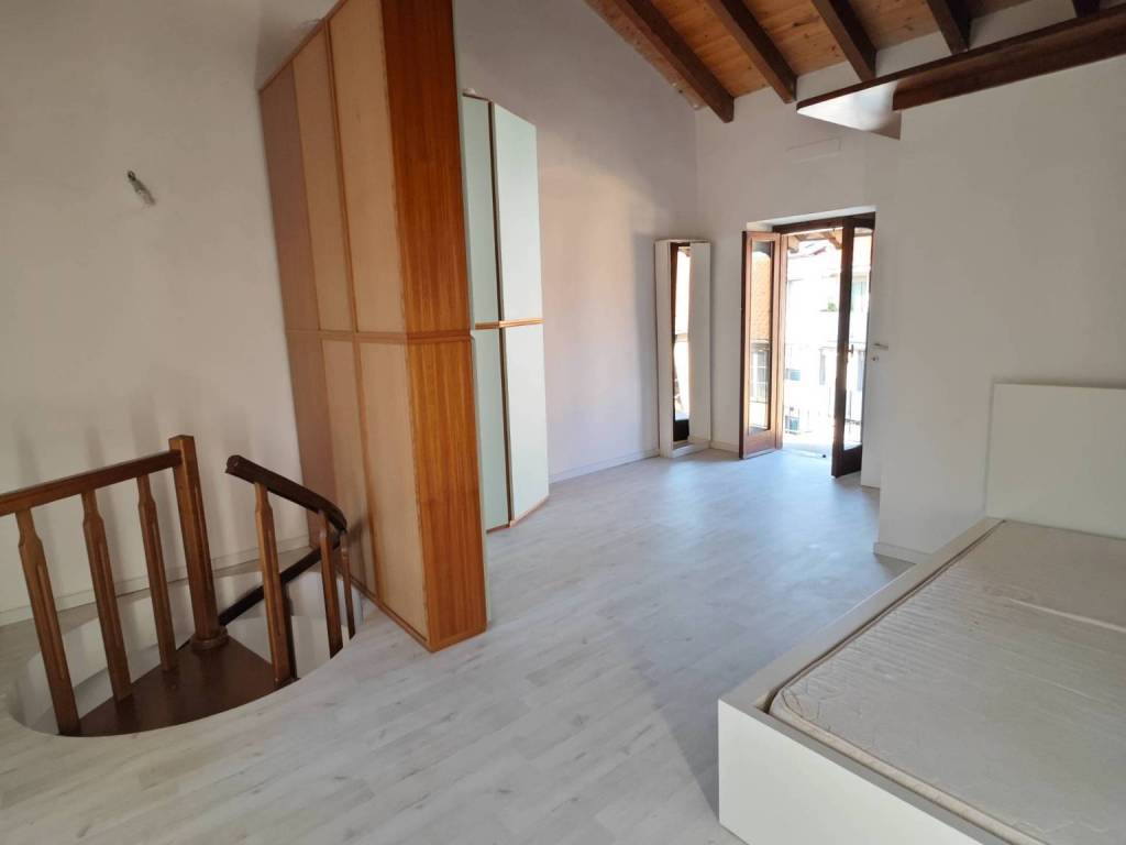 Appartamento a Saronno in Via Garibaldi, 12 - Foto 2