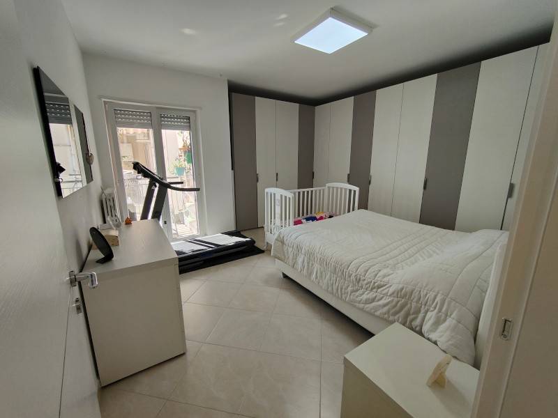 Appartamento a Bitetto in Via Redipuglia - Foto 4