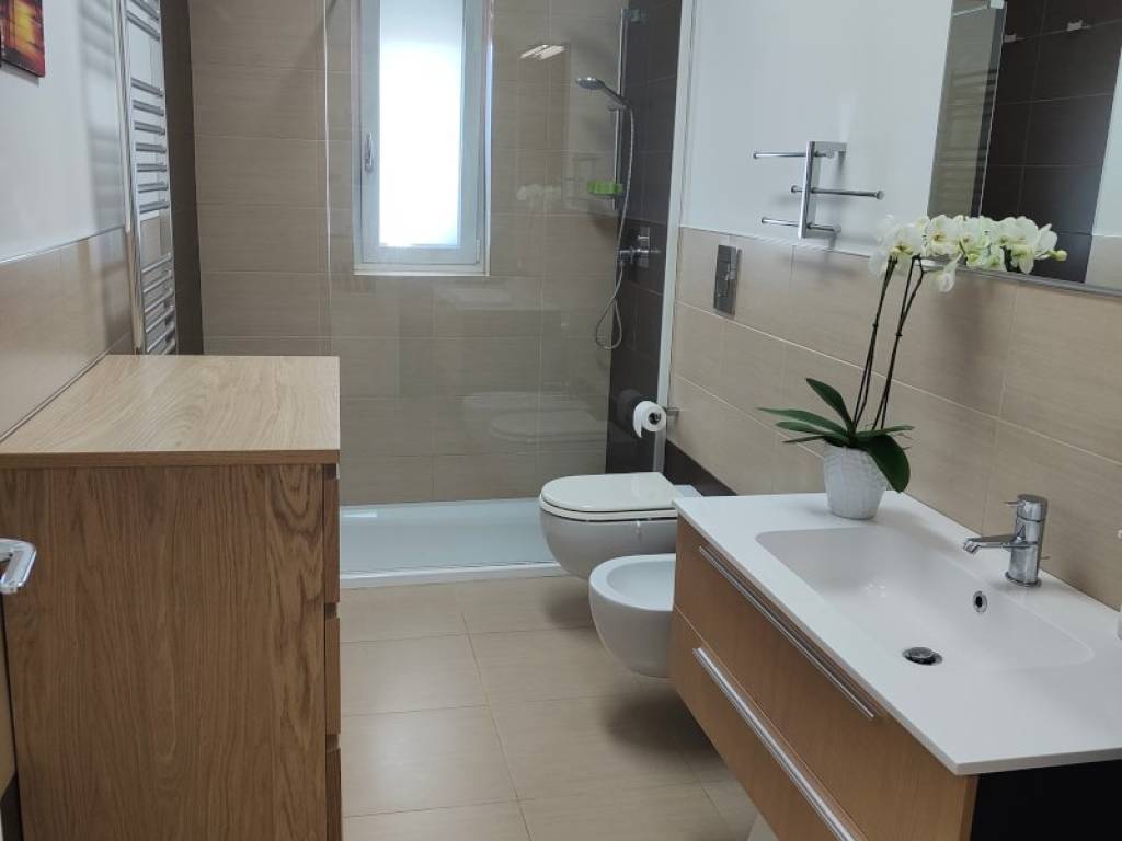 Appartamento a Bitetto in Via Redipuglia - Foto 5