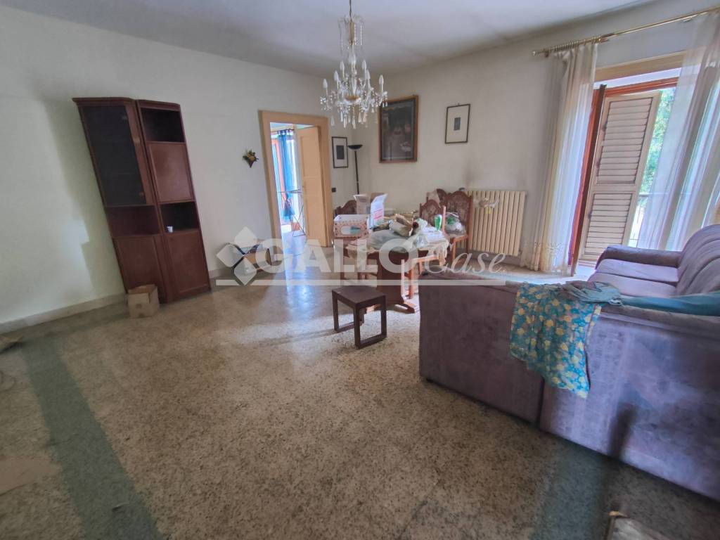 Appartamento a Montalto uffugo in piazza Errico Bianco - Foto 3