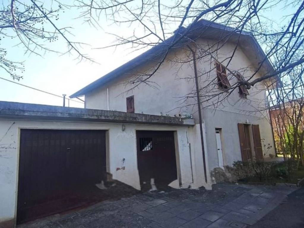 Villa a Castelnuovo magra in Strada Provinciale di Castelnuovo Magra - Foto 4