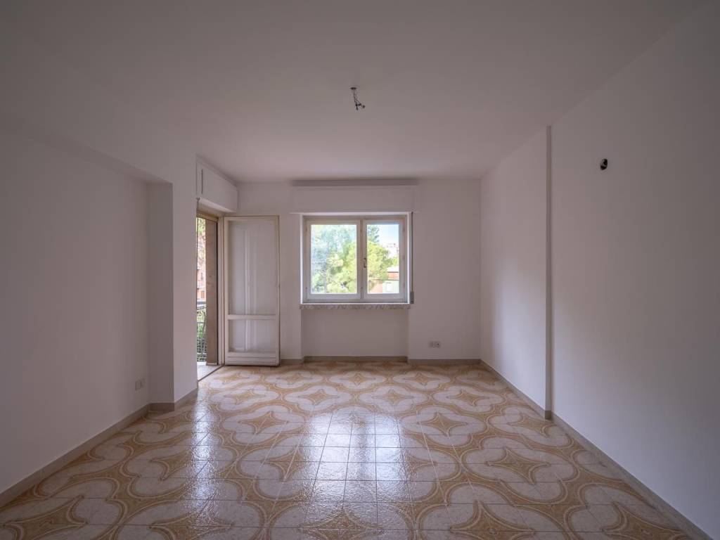 Appartamento a Perugia in Via Cristoforo Colombo ,20-22 - Foto 2