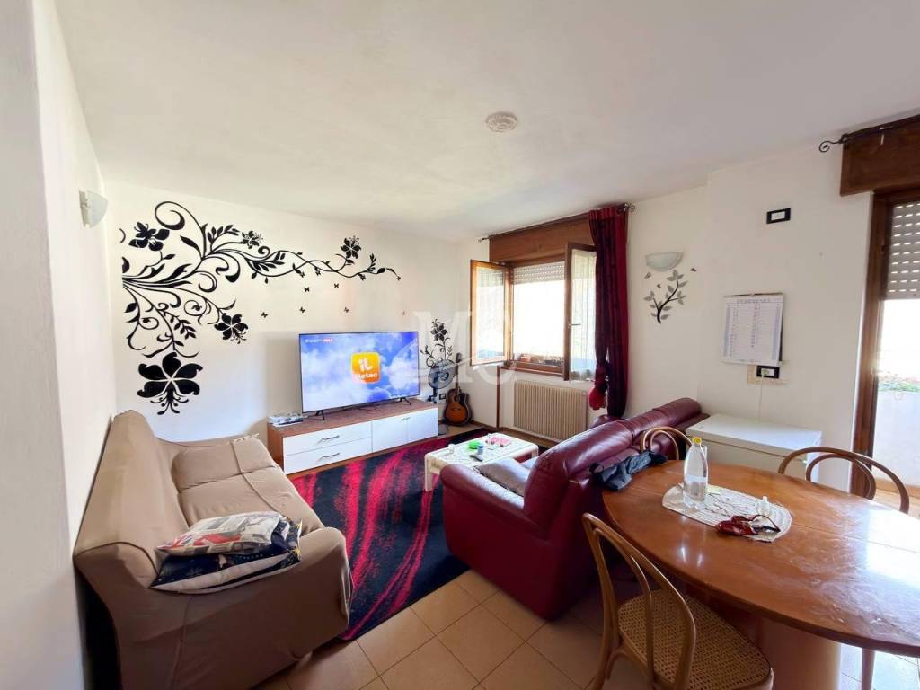 Appartamento a Ala in Via Monte Corno, 26 - Foto 5