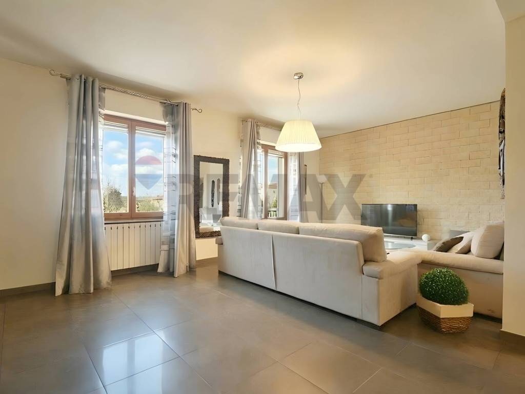 Appartamento a Quartu sant'elena in Via Grandi, 21 - Foto 2