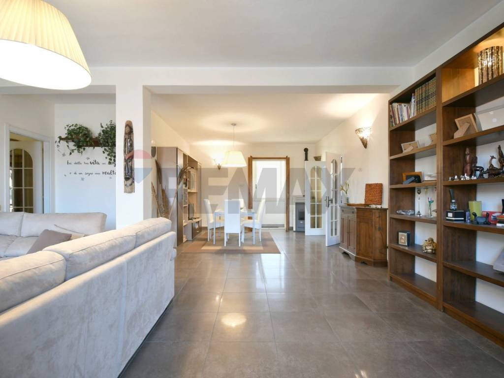 Appartamento a Quartu sant'elena in Via Grandi, 21 - Foto 4