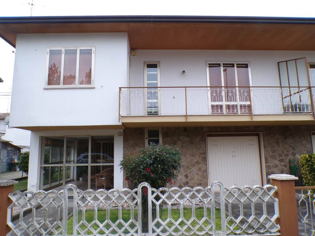Villa a Fiscaglia in Via Fratelli Cervi, 6 - Foto 5