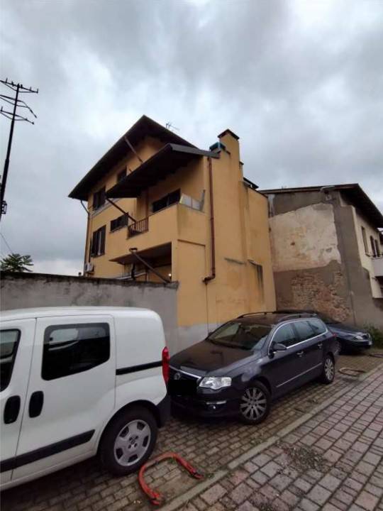 Appartamento a Legnano in Via Curtatone - Foto 2