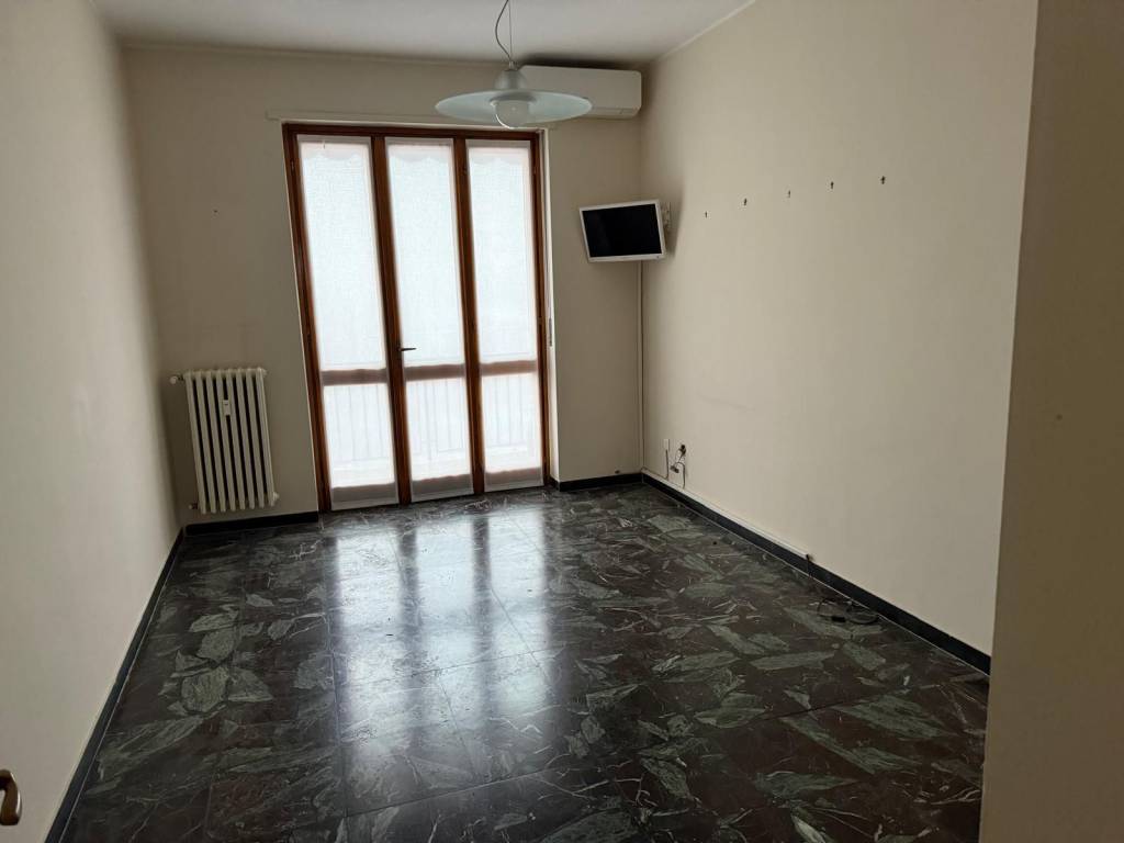 Appartamento a Bra in Viale Risorgimento - Foto 2