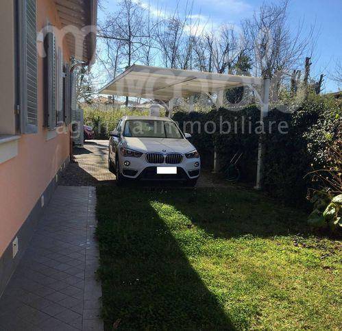 Villa a Forte dei marmi in Via Volta - Foto 2