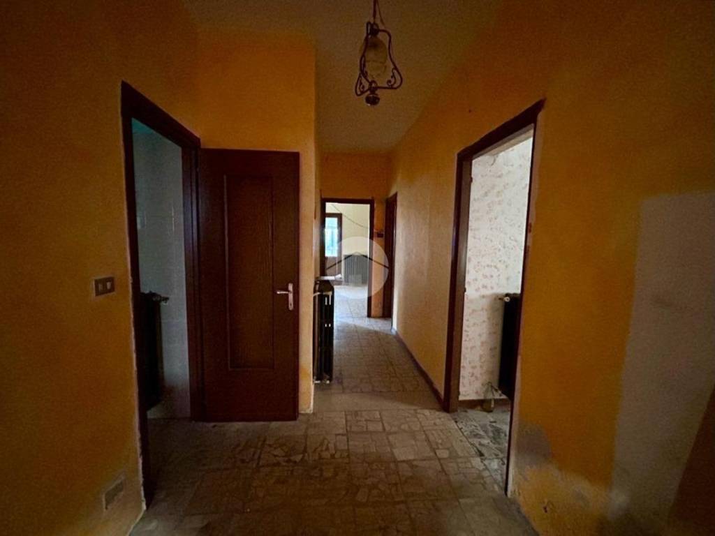 Casa indipendente a Castell'alfero in Via Robino, 3 - Foto 2