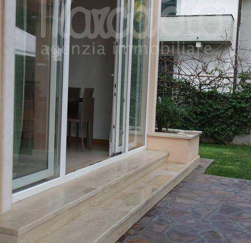 Villa a Forte dei marmi in Via Mazzini - Foto 4