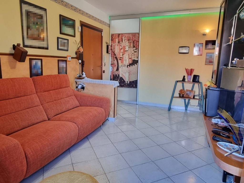 Appartamento a Cascina in Via Carlo Alberto Dalla Chiesa - Foto 2