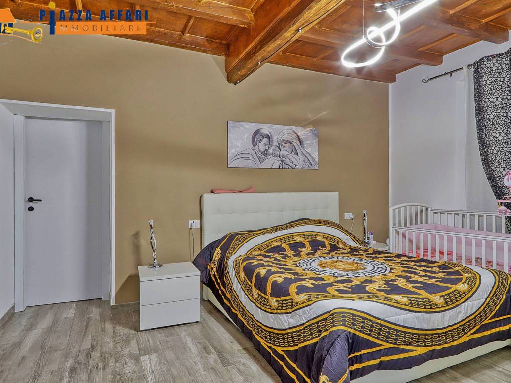 Appartamento a Luino in via Pianazzo, 19 - Foto 5