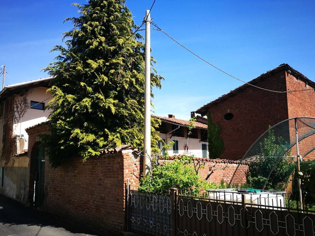 Villa a Camburzano in Via Giovanni Battista Maffiotti - Foto 3