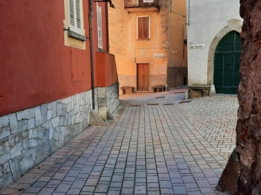 Casa indipendente a Primaluna in Via Torriani, 11 - Foto 4