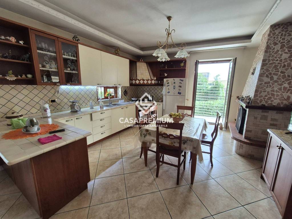 Casa indipendente a Casalnuovo di napoli in Via Casa dell'Acqua - Foto 3