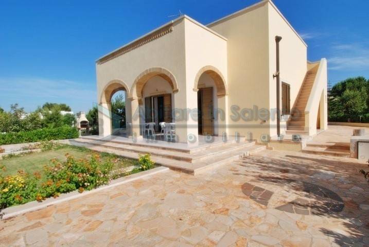 Villa a Salve in Via delle Betulle - Foto 5