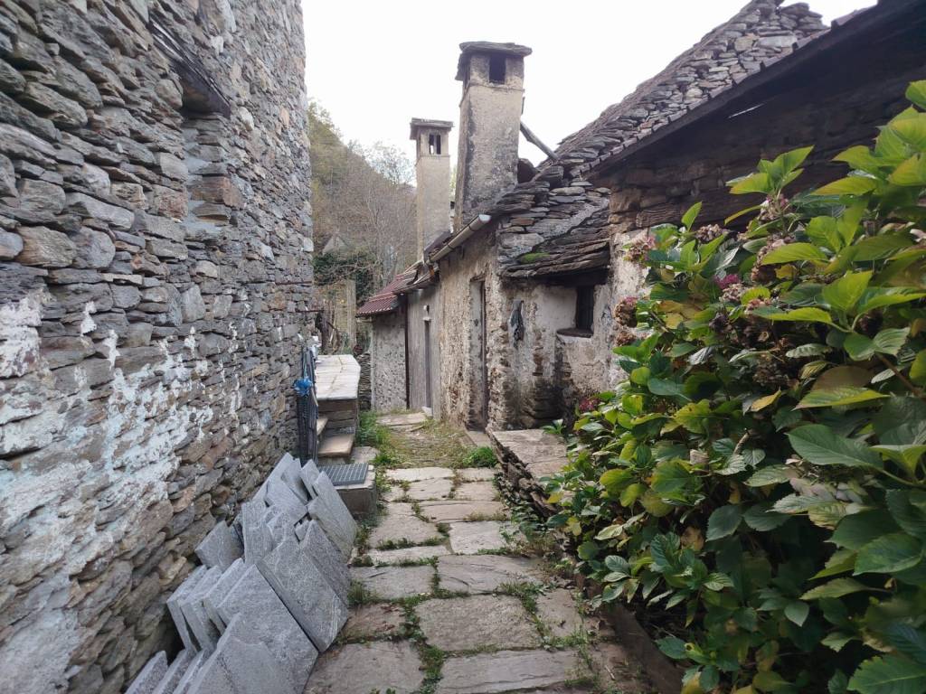 Rustico / casale a Trontano in Via Provinciale - Foto 5