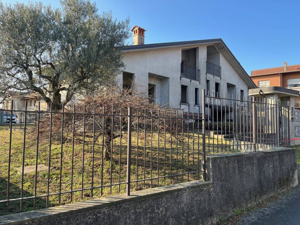 Villa a Robbiate in Via Santa Maria Assunta, 26 - Foto 2