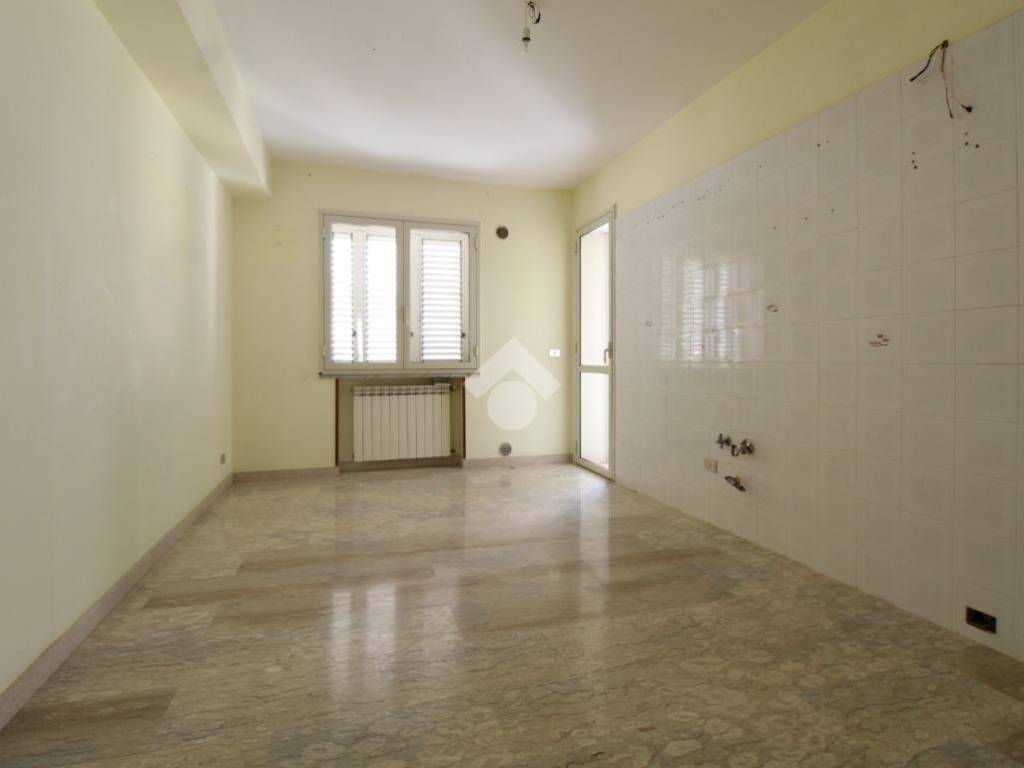 Appartamento a Reggio calabria in Via Figurella, 2 - Foto 2