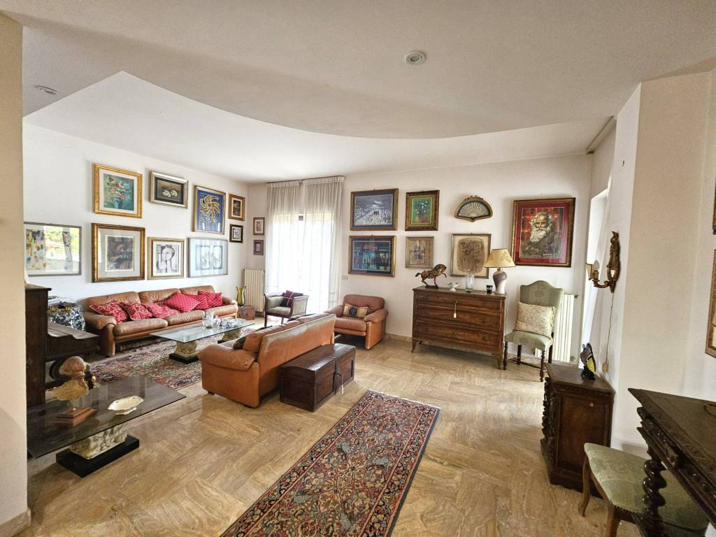 Appartamento a Canepina in Viale Paolo Bracciani - Foto 4