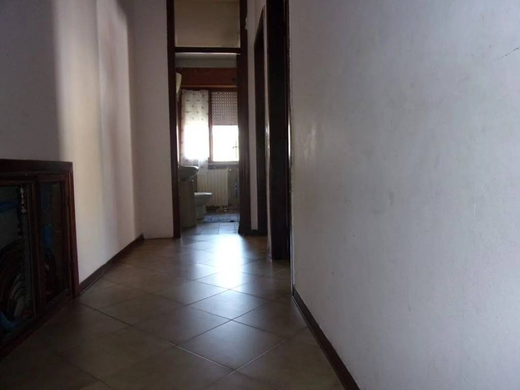 Appartamento a Fermignano in Via Luca Della Robbia - Foto 5