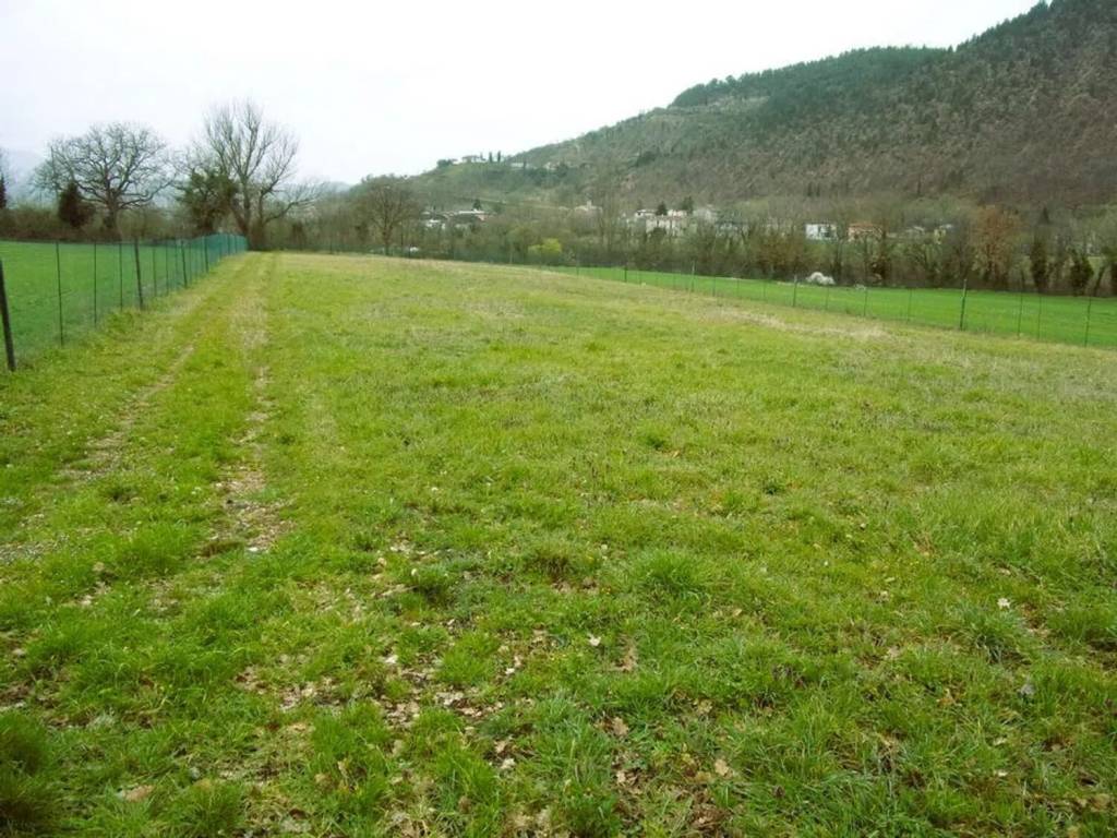 Terreno a Cagli in Strada Valubbio, 28 - Foto 2