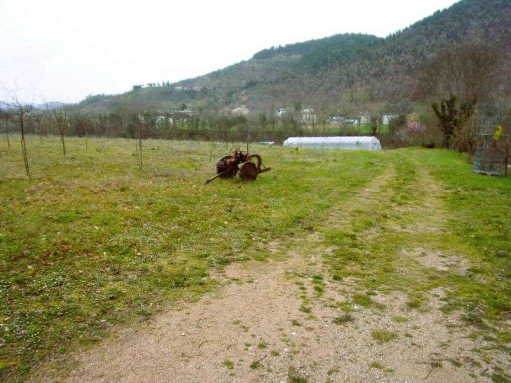 Terreno a Cagli in Strada Valubbio, 28 - Foto 5