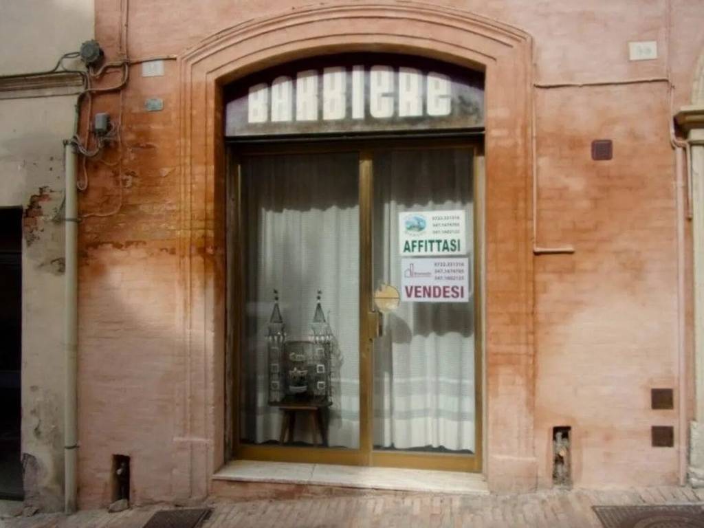 Immobile a Urbino in Via Cesare Battisti S.N.C. - Foto 2