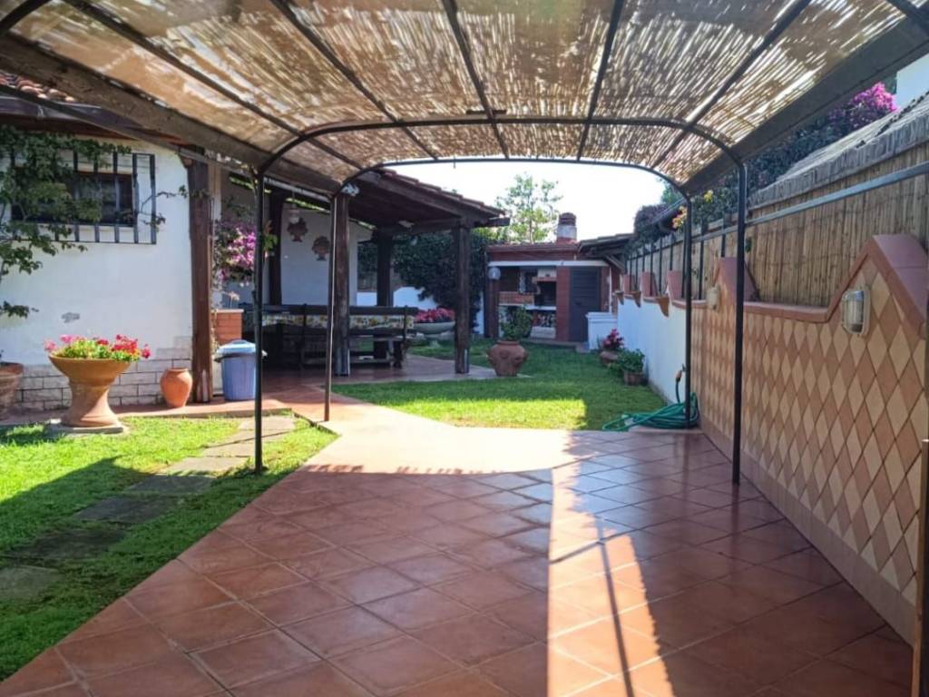 Villa a San felice circeo in Via Mediana Vecchia - Foto 5