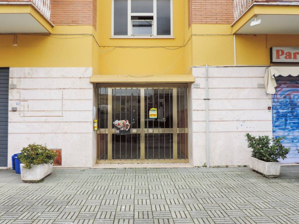 Appartamento a Aprilia in Via Araldo di Crollalanza, 29 - Foto 2