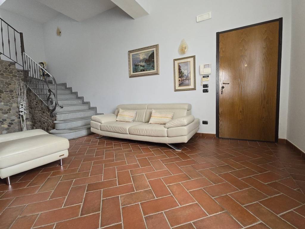 Appartamento a Pistoia in Via del Pillone - Foto 3