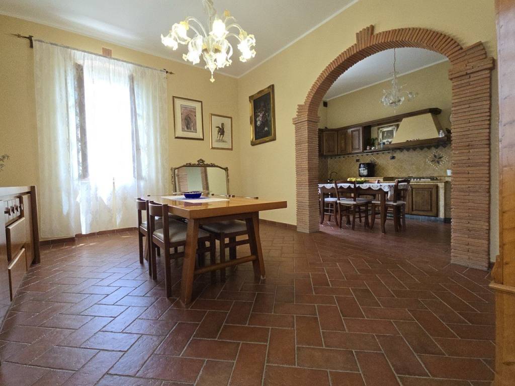 Appartamento a Pistoia in Via del Pillone - Foto 4