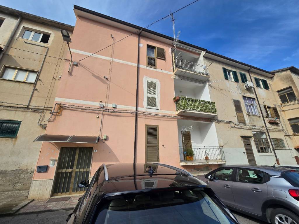 Appartamento a Vibo valentia in Largo Alcide De Gasperi - Foto 2