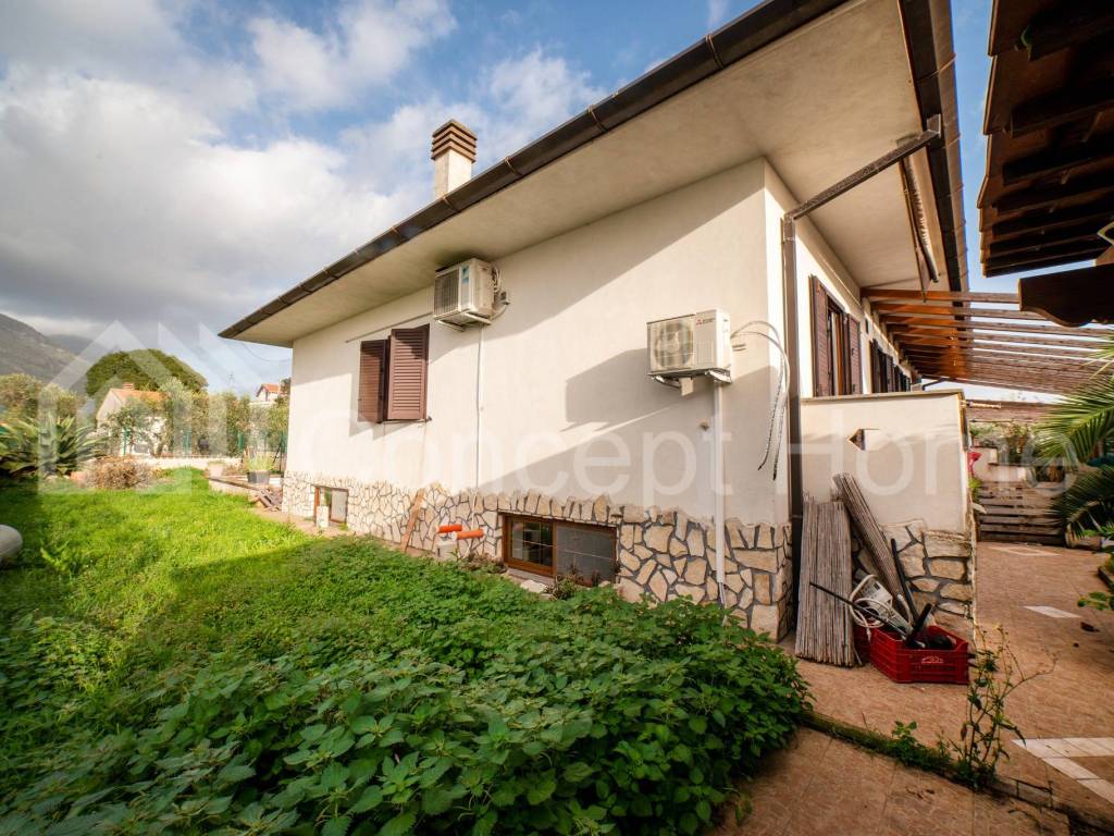 Villa a Fondi in Via delle Grotte - Foto 5