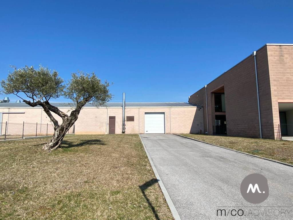 Immobile a Cordenons in Via Maestra, 242 - Foto 2