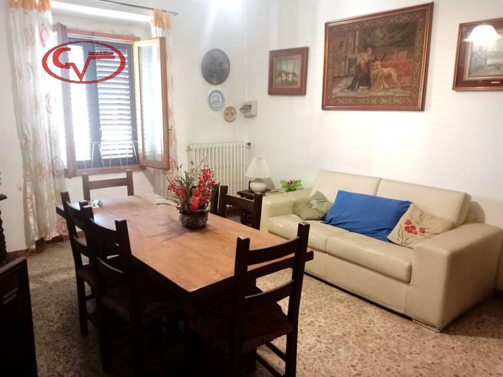 Appartamento a Montevarchi in Via Aretina - Foto 2
