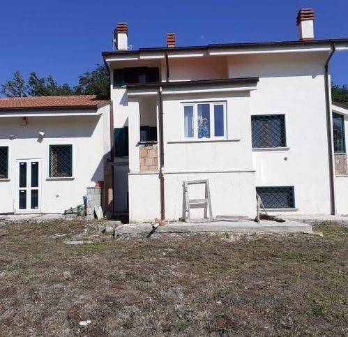 Villa a Vastogirardi - Foto 3