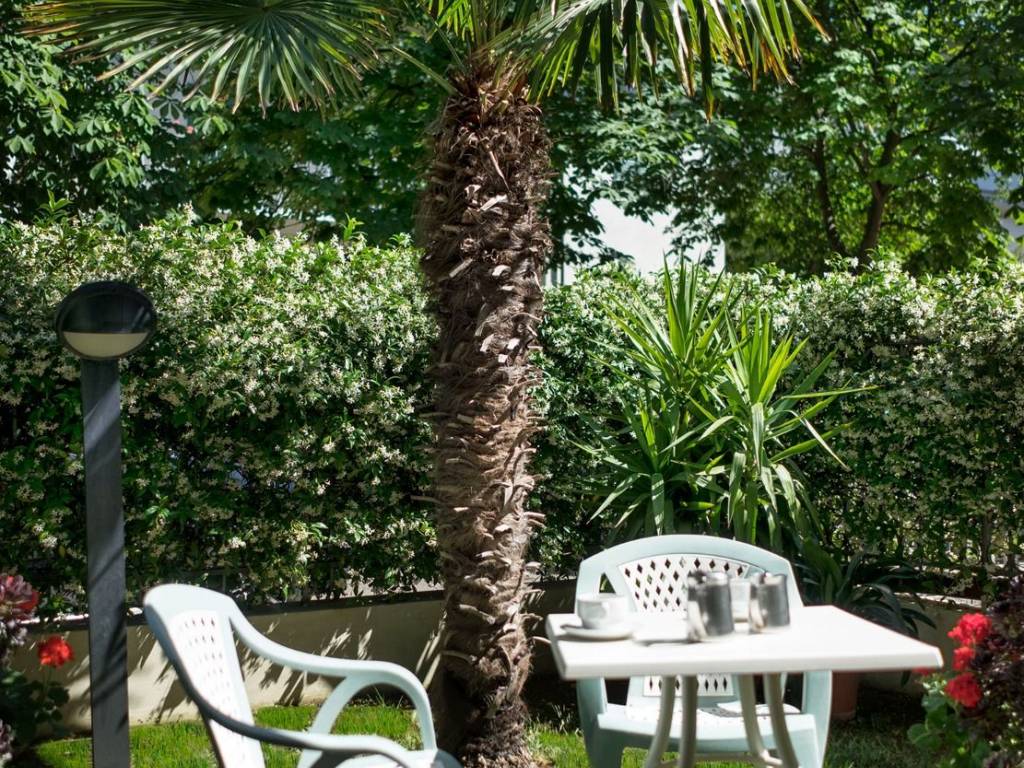 Appartamento a Riccione in Viale Giordano Bruno - Foto 2