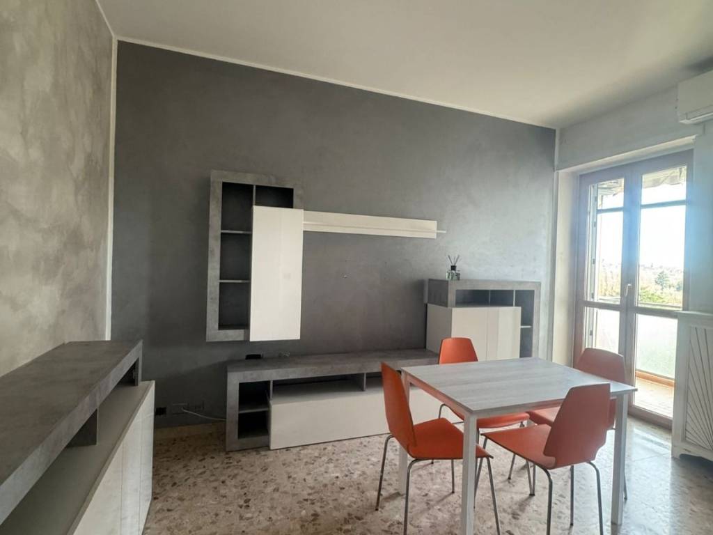 Appartamento a Moncalieri in Via Giacomo Bosso, 20 - Foto 3